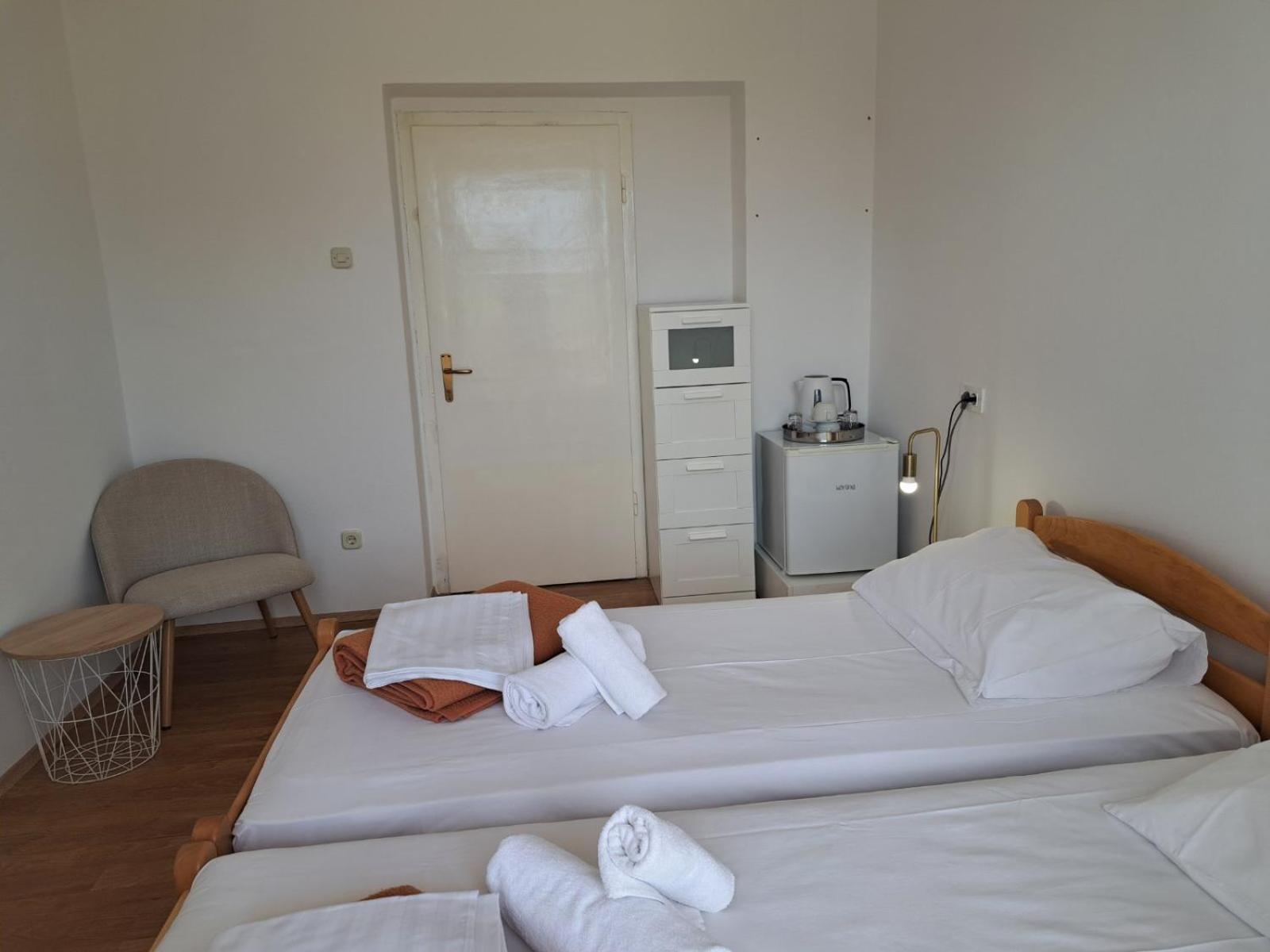 Apartments & Rooms Cakelic Mlini Bagian luar foto