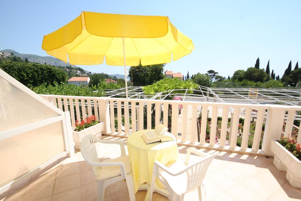 Apartments & Rooms Cakelic Mlini Bagian luar foto